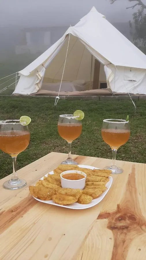 Fengari Camp Crater Del Pululahua Bed and Breakfast Quito 0*,  Ecuador